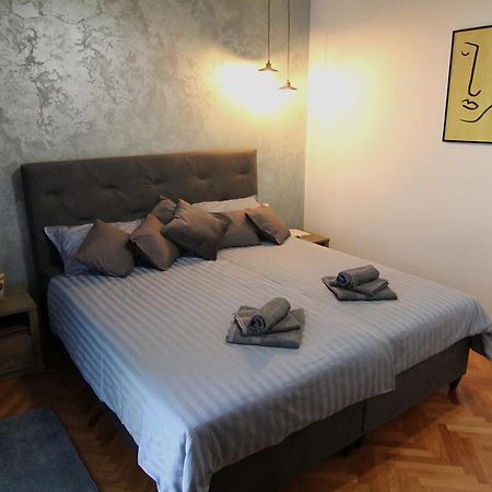 Apartman Stella Veruda Pula Exterior foto