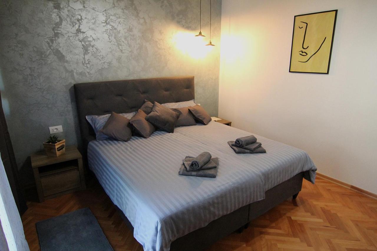 Apartman Stella Veruda Pula Exterior foto