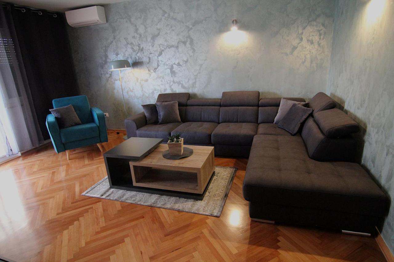 Apartman Stella Veruda Pula Exterior foto