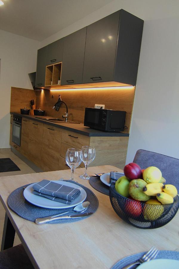 Apartman Stella Veruda Pula Exterior foto