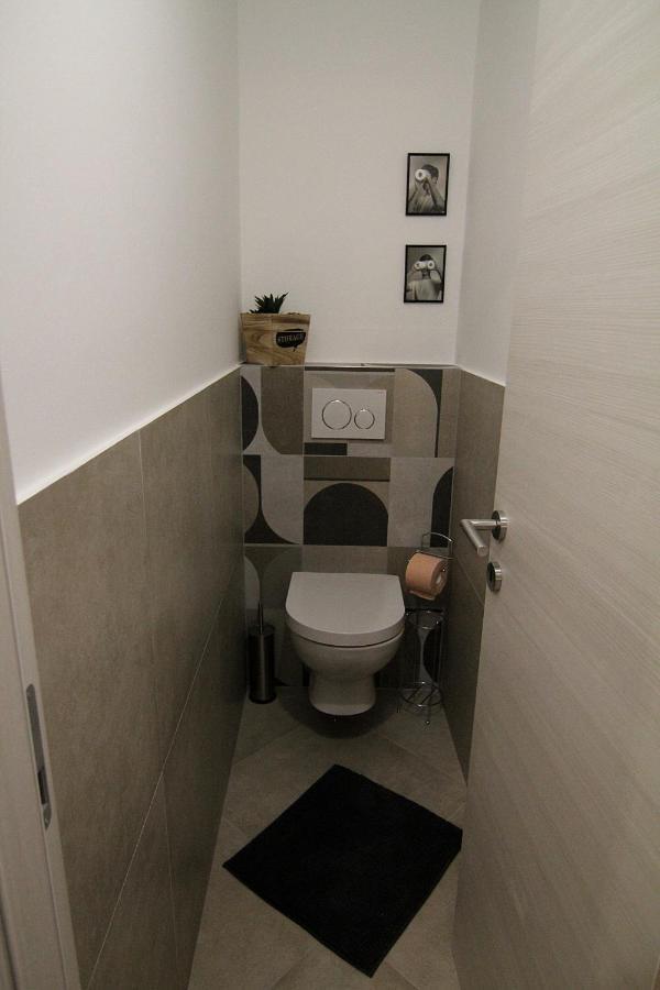 Apartman Stella Veruda Pula Exterior foto
